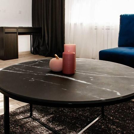 Super Luxurious & Spacious Designer Apartment. ستارا زاغورا المظهر الخارجي الصورة